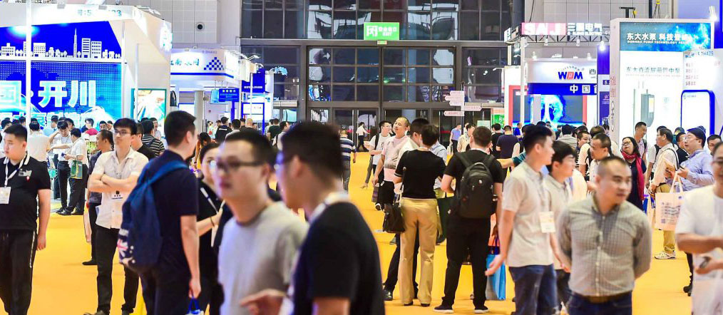 感恩有你，期待明年再聚！